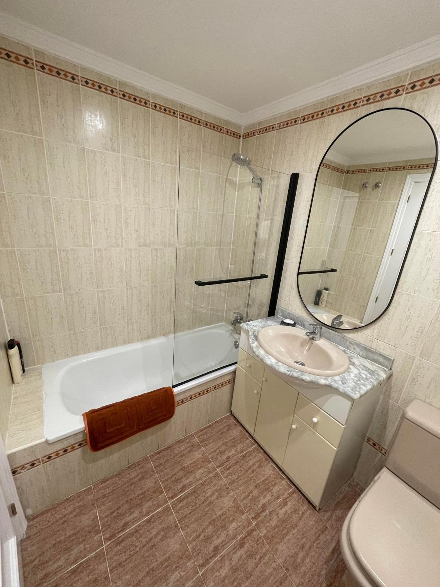 Apartamento De 2 Con Plaza De Garaje Apartemen Marbella